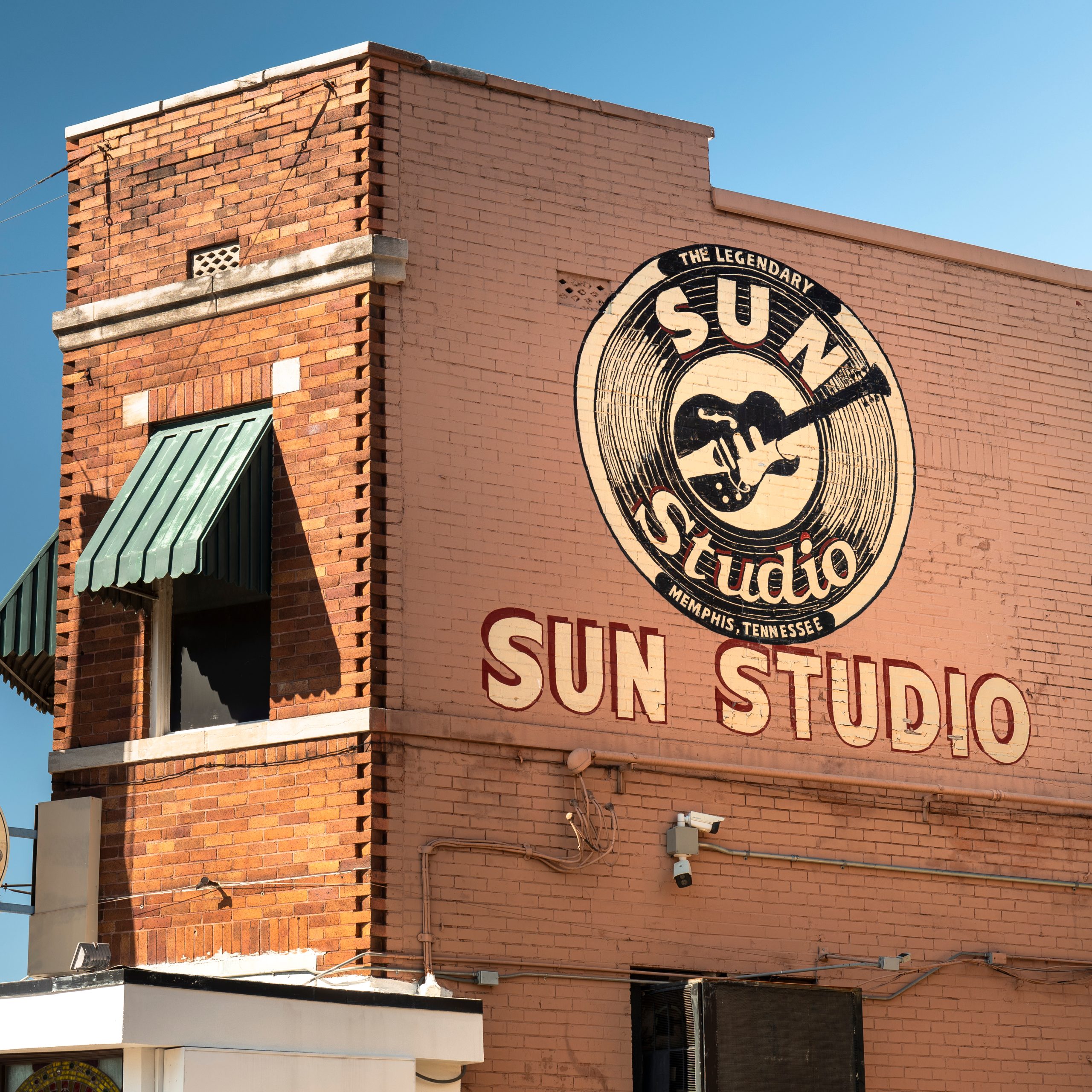 L'Avventura London Orchestra Old Instruments New Musical Adventures zak ozmo memphis